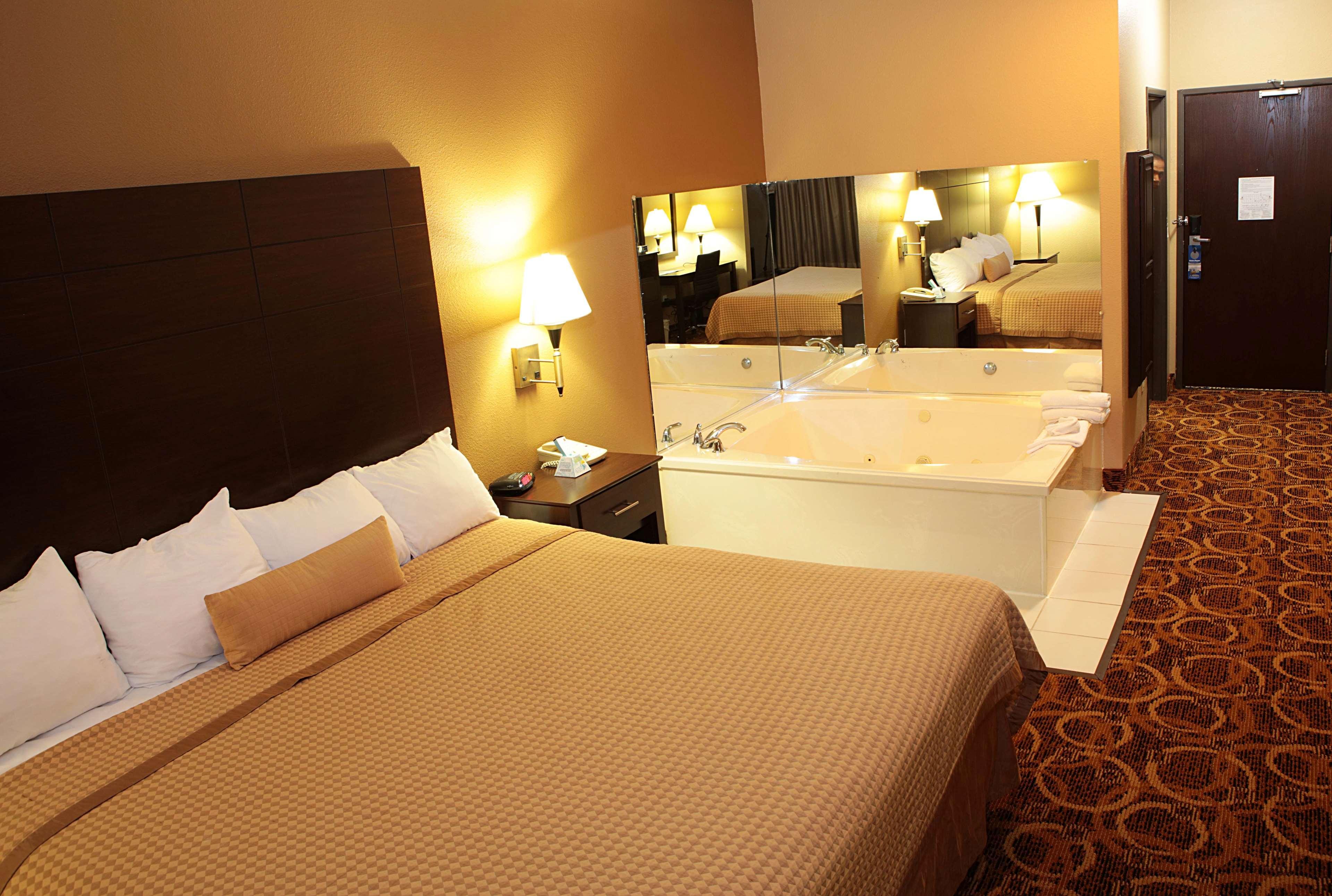 Best Western Northwest Inn Dallas Extérieur photo